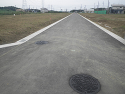 萱丸地区A-24街区外整備工事 発注者：独立行政法人 都市再生機構 平成28年10月竣工 完成