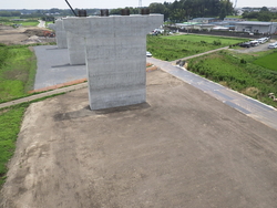 国補地道 橋梁下部工事（仮称 正上内跨線橋）その３ 平成30年8月竣工　発注者：茨城県道路建設課 竣工2