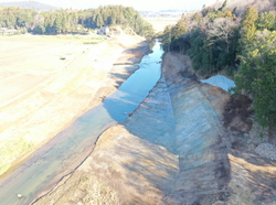 工事名：30国補広河第30-05-480-0-002号　河道掘削工事（その１）　令和元年竣工　発注者：土浦土木事務所 竣工